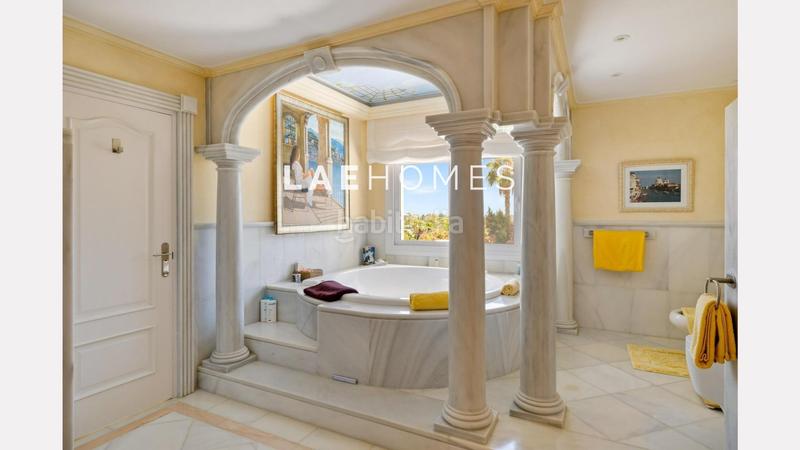 Foto c5e6a7f5-07b6-4295-afb6-8747b5c999f0. Chalet villa reformada estilo andaluz en la cerquilla, nueva andalucia en Marbella