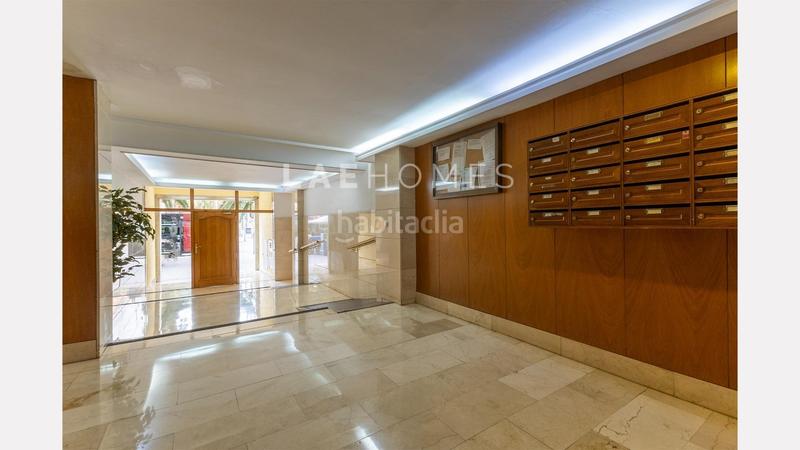 Foto df4b4ce8-4120-4615-84db-9fd4c6a47e47. Piso  en venta en el centro 4 dormitorios, piscina y ubicación privilegiada en Alicante