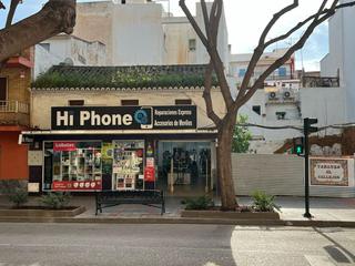 Maison à Puerto Deportivo. Venta casa en el centro de fuengirola, málaga