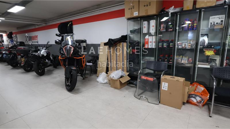 Foto 3251429a-c3de-4fd9-bf49-fff5e00b3998. Local comercial en avenida sarrià 64 venta taller motocicletas en activo en avenida sarriá, zona alta, . en Barcelona