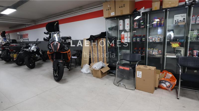 Foto 5e7c9606-67bc-49e0-9c58-ff877a0d9361. Local comercial a avenida sarrià 64 a Barri de les Corts Barcelona