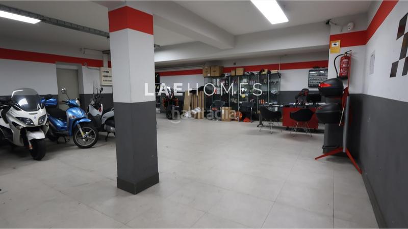 Foto 9934fe26-fcda-4a1a-802a-12cf7dad8667. Local comercial a avenida sarrià 64 a Barri de les Corts Barcelona