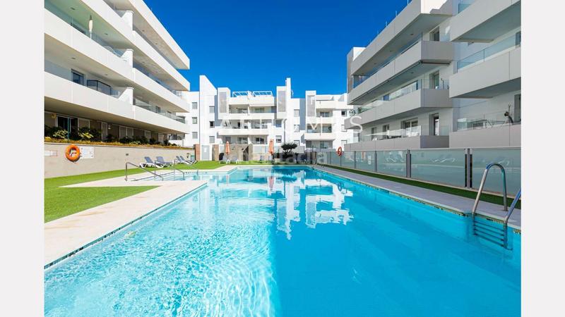 Foto 764e9686-0f9a-4eae-a12d-74c9dcb28594. Appartement avec chauffage parking piscine dans Nueva Alcántara Marbella