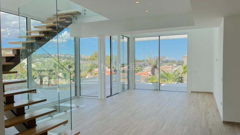 Foto 656daa1a-4e5e-443b-b259-f22f8cb9e235. Xalet amb calefacció aparcament piscina a La Fustera Benissa