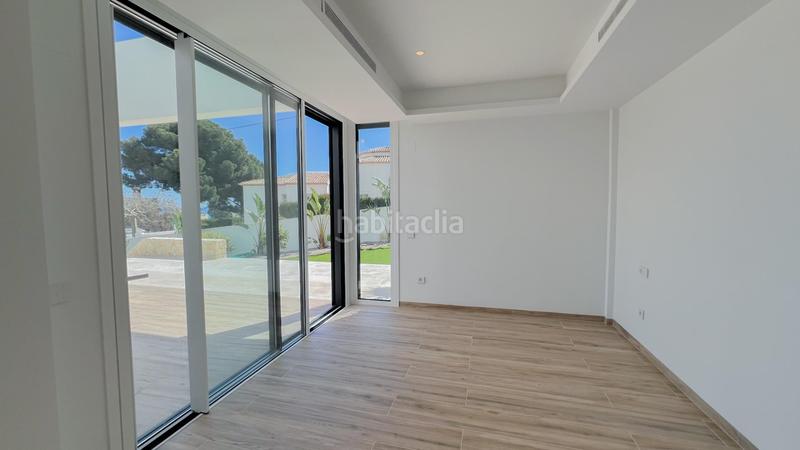 Foto e3d2fcd5-4cc7-41b2-bd29-cef8a28fbdfe. Xalet amb calefacció aparcament piscina a La Fustera Benissa