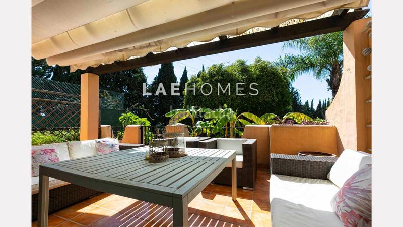 Foto 30a3f426-7880-4fbc-93b9-492979288a97. Casa adossada amb aparcament piscina a Nagüeles Alto Marbella