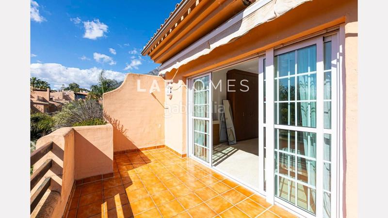 Foto 52508158-556d-475c-8ca0-dd6cd5337d33. Casa adossada amb aparcament piscina a Nagüeles Alto Marbella