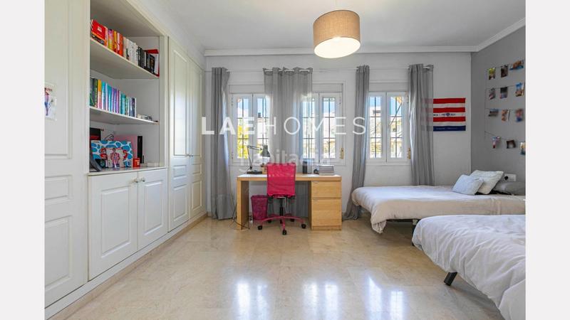 Foto 778440ab-438b-4577-af74-c635a0794ae5. Casa adossada amb aparcament piscina a Nagüeles Alto Marbella