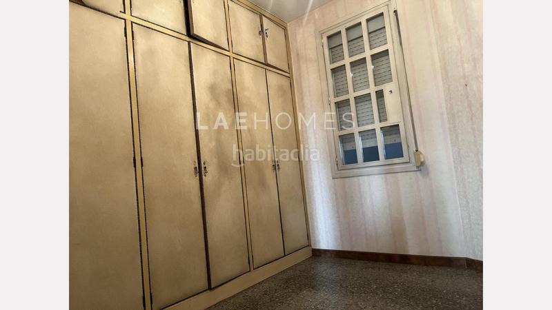 Foto 18b31b78-dd7c-4562-b0cf-ddd07469c2cf. Piso espacioso piso de 4 habitaciones, con grandes posibilidades de reforma en la dreta de l eixample en Barcelona