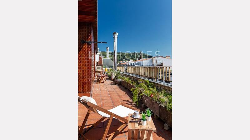 Foto c85de0b5-01c0-4f53-8efc-48ac0e95c4bd. Attico con riscaldamento in Gros Donostia - San Sebastián
