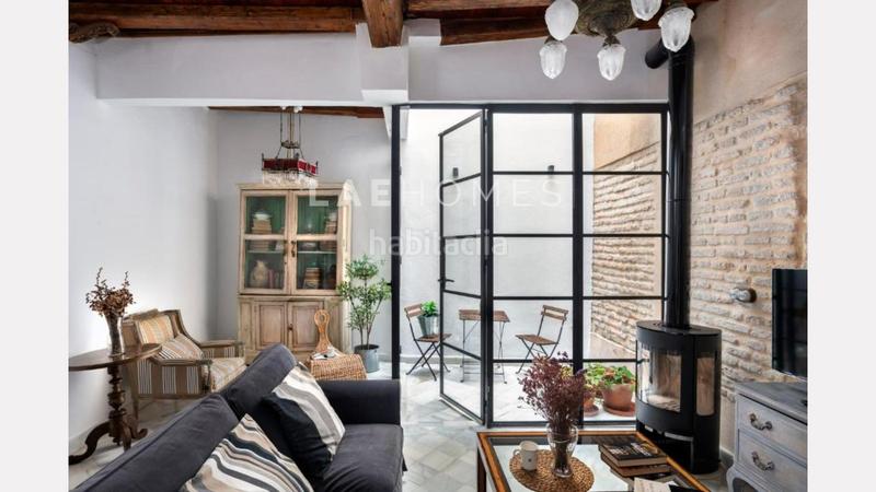 Foto 61c2e526-93db-4c23-9d92-33d64ad93e97. Maison avec chauffage dans San Bartolomé Sevilla