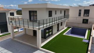 Chalet in Monte y Mar. Villa independiente personalizable con terrazas y porche