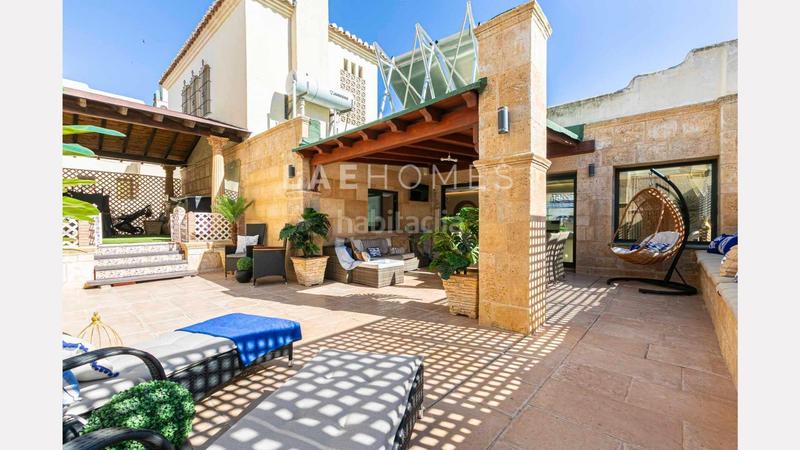 Foto e0231f09-090a-4705-ba4e-33f434793c84. Àtic amb calefacció aparcament a Playa Bajadilla - Puertos Marbella