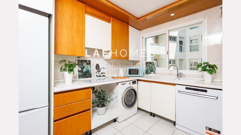 Foto 6b7bcecf-96f3-4e7c-a2ca-1526005b19b8. Apartament amb piscina a Divina Pastora Marbella