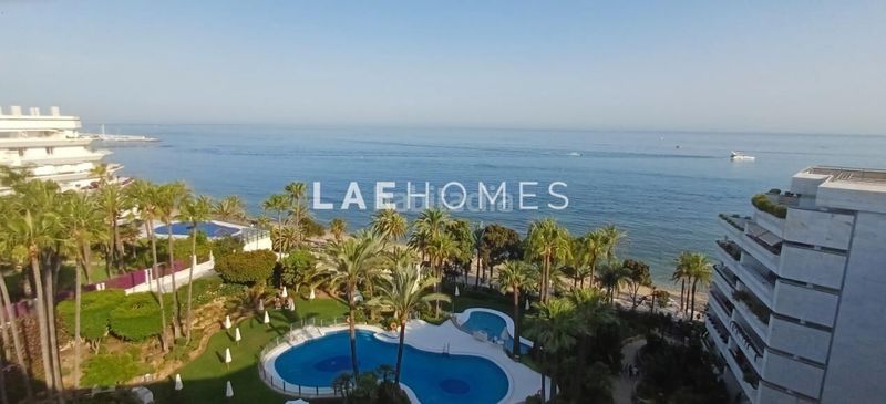 Foto ac3b4367-1d33-429f-b0e1-eed606165023. Apartament amb piscina a Divina Pastora Marbella