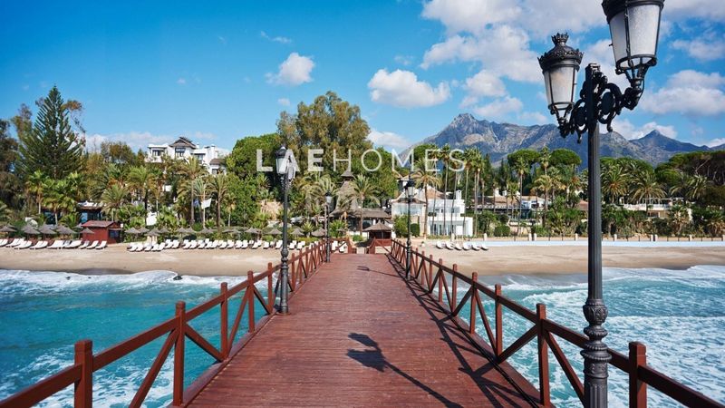 Foto d3c8d475-7e0b-4454-add4-30ea8d4ba30a. Apartament amb piscina a Divina Pastora Marbella