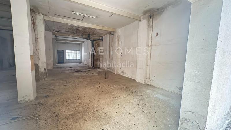 Foto cd74856d-35ab-496d-94e2-4072512a3110. Local comercial a Plaza Elíptica - República Argentina Gandia