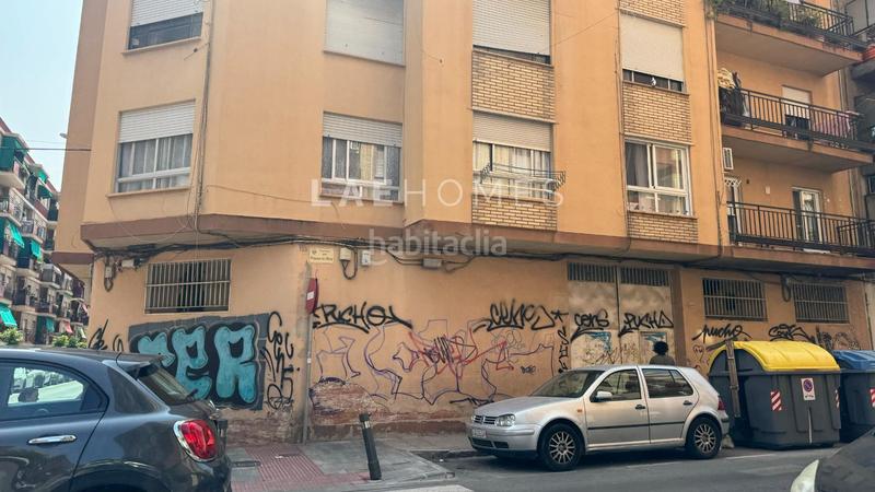 Foto e5e2b717-4009-42f9-8660-20d1788dab4b. Local comercial a Plaza Elíptica - República Argentina Gandia