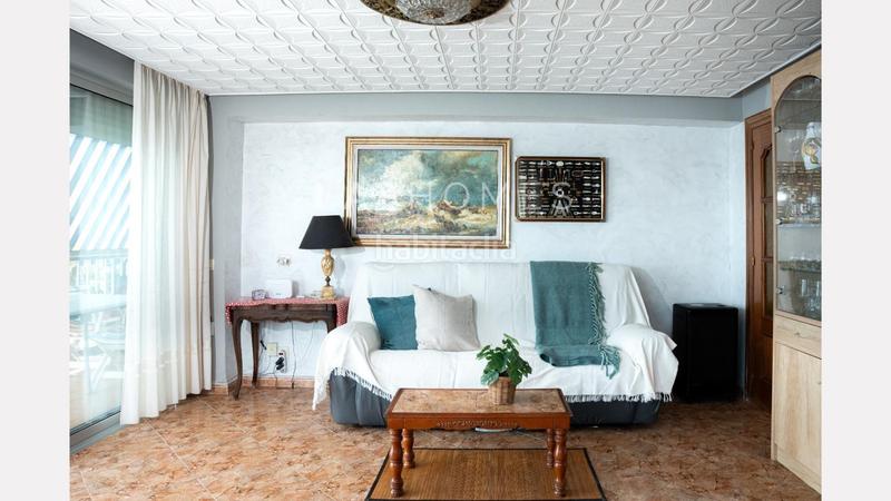 Foto 67596fd7-ba5d-4390-a49c-d6967899e827. Piso apartamento en primera línea de playa en el campello con vistas panorámicas al mar en Campello (el)