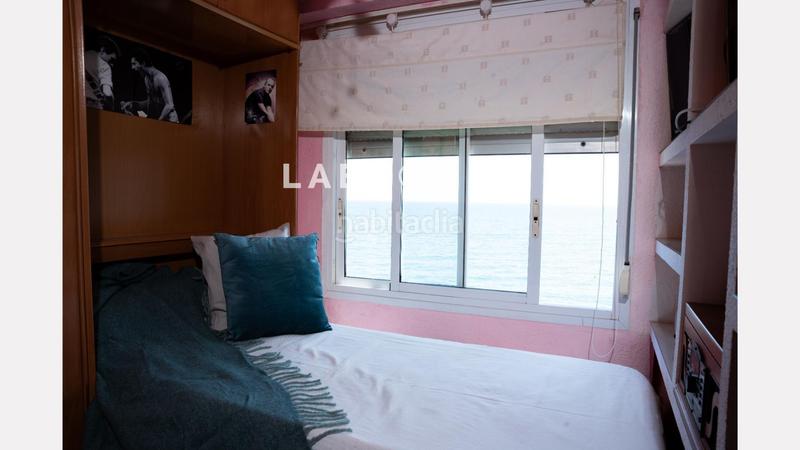 Foto 8faee5b0-c080-4c2c-8b24-b7b4d00b1e48. Piso apartamento en primera línea de playa en el campello con vistas panorámicas al mar en Campello (el)