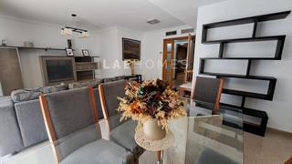 Location Appartement  Calle del astrónomo comas solá. Alquiler piso en florida alicante con terraza y aire acondiciona