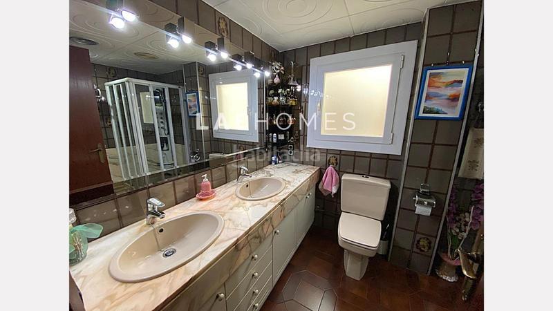 Foto 3fb45d24-b222-4de8-962c-e70d4e6fe5f9. Ático fantástico piso con 5 habitaciones en el centro en Martorell