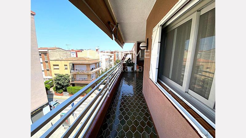 Foto 8efe579e-dabd-4c72-9207-83f1966c3400. Ático fantástico piso con 5 habitaciones en el centro en Martorell