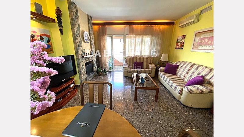 Foto bfc19325-9304-4cf4-92d4-3e5f6438af2e. Ático fantástico piso con 5 habitaciones en el centro en Martorell