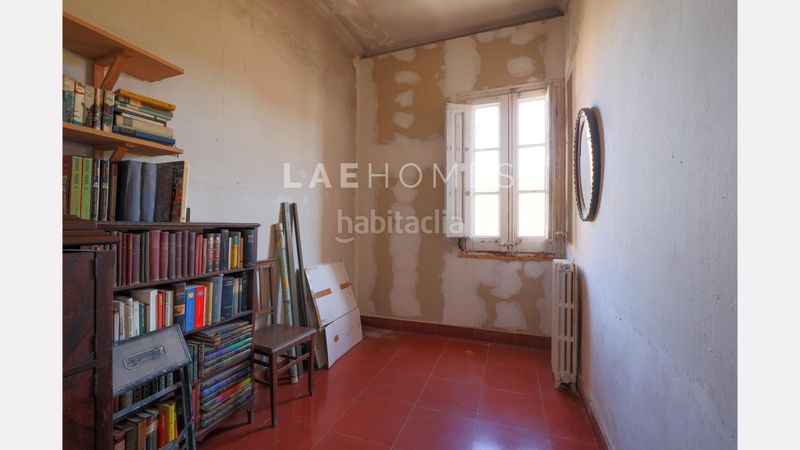 Foto afee1468-6408-4c73-9555-52b56dc9d154. Affitto edificio in Centre - Estació Sant Cugat del Vallès