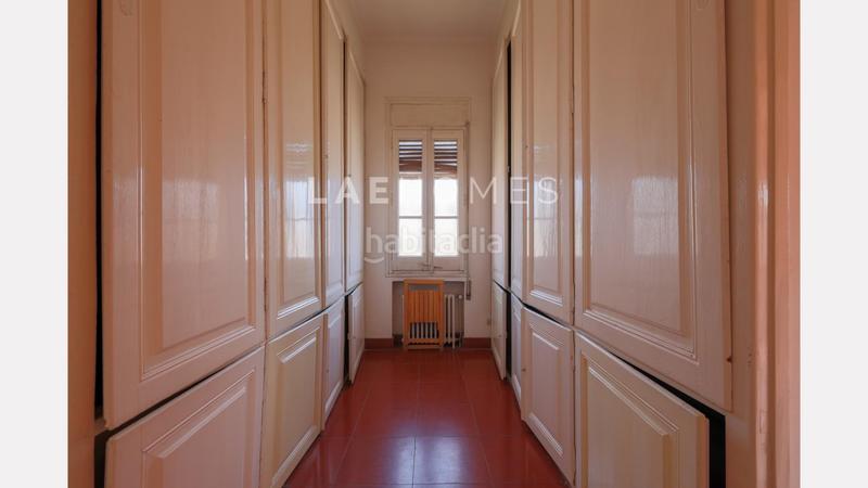 Foto 4f28da9c-e444-4ba0-9009-7e68b22eba9c. Location bureau avec chauffage dans Centre - Estació Sant Cugat del Vallès