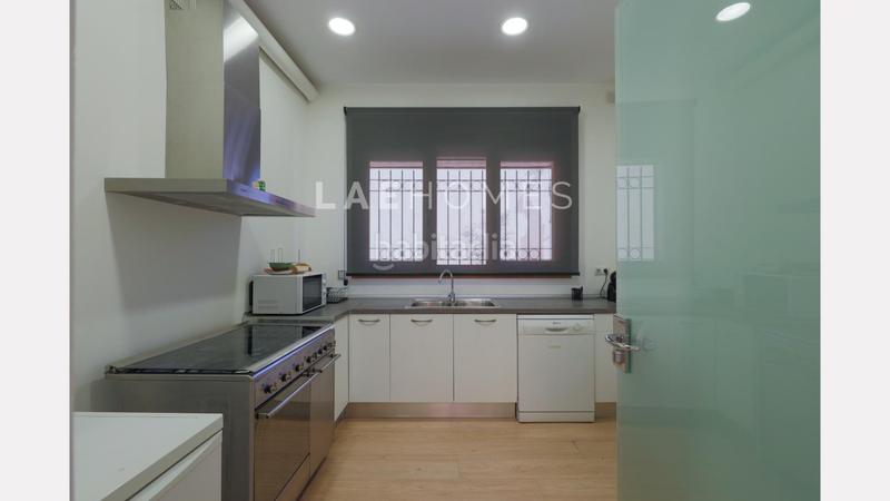 Foto 61c598ea-9fe1-497b-8199-ae3f6c49a9d7. Location bureau avec chauffage dans Centre - Estació Sant Cugat del Vallès