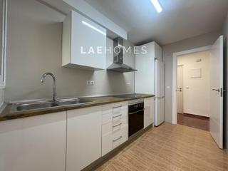 Miete Etagenwohnung  Calle calle martínez campos. Alquiler piso en el soho