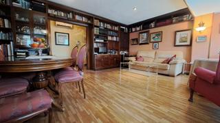 Apartament  Avenida del general marvá. Piso en venta en el centro de alicante