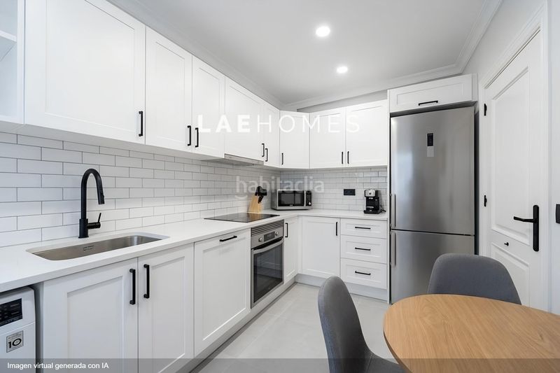 Foto 8188fc13-f3c1-4d9d-af0d-98bf2d593eac. Apartament amb calefacció aparcament a Playa Bajadilla - Puertos Marbella