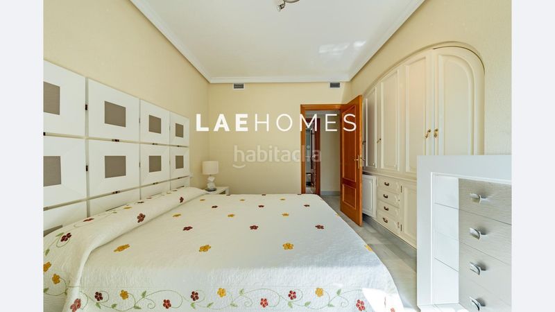 Foto 83558121-d41a-4a8c-963f-bcfe14a51e80. Apartament amb calefacció aparcament a Playa Bajadilla - Puertos Marbella