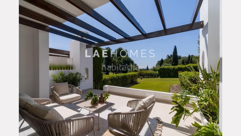 Foto 05ab82d2-bdf4-4f9e-9507-a4d9349c1262. Casa a schiera con parcheggio in Aloha Marbella