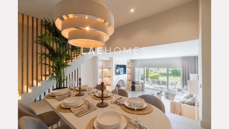 Foto 3dfd65c4-b5f2-426a-b829-fde405495804. Casa a schiera con parcheggio in Aloha Marbella