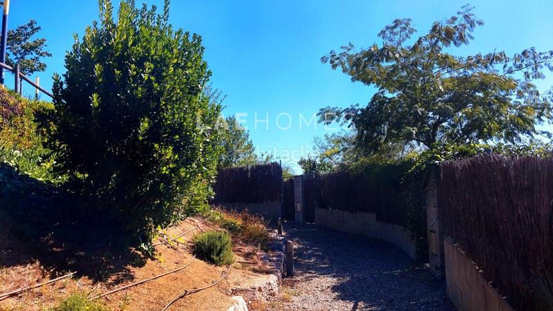 Foto 31f86a41-bfe1-41b3-918d-052c0e8f12cf. Doppelhaus mit heizung parking pool in Ametlla del Vallès (L´)