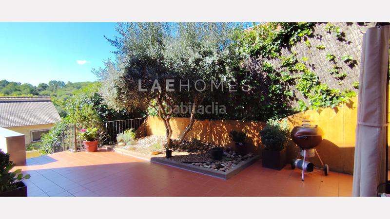 Foto 9cbc7ed6-ba10-4607-808b-e8443b6b6090. Maison jumelée avec chauffage parking piscine dans Ametlla del Vallès (L´)