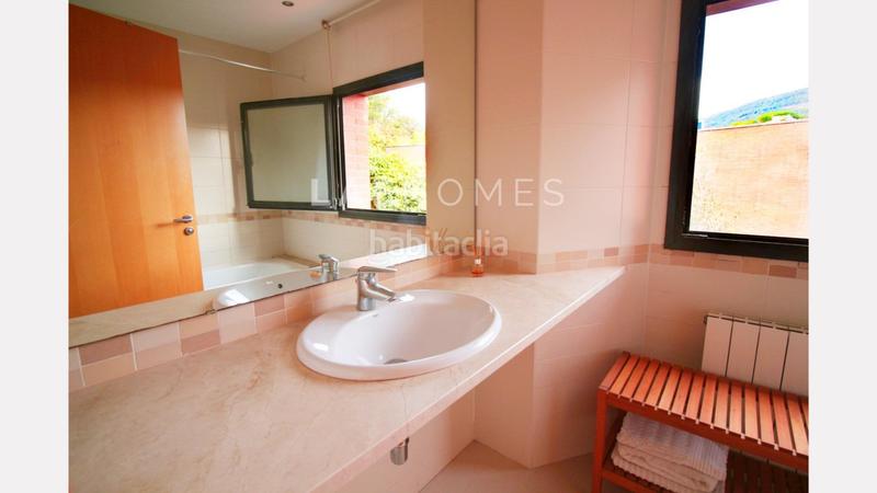 Foto baa9f851-fbef-4aa0-a798-e05c9219deb1. Casa pareada chalet pareado en venta urb. la miranda lametlla del vallés, barcelona en Ametlla del Vallès (L´)