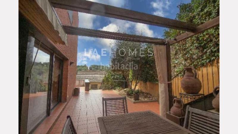 Foto cb4446d3-32a6-44f3-ade9-b1b071a9e2ae. Casa pareada chalet pareado en venta urb. la miranda lametlla del vallés, barcelona en Ametlla del Vallès (L´)