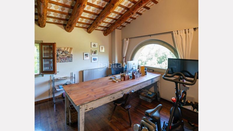 Foto 5c36cfab-37ee-4857-8021-ace00187428e. Masia amb aparcament piscina a Esponellà