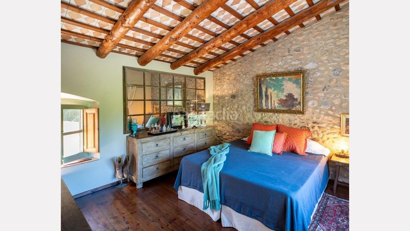 Foto ade1833d-3452-41cb-a3f9-3603ae248d79. Masia amb aparcament piscina a Esponellà