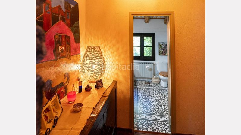 Foto de786444-652f-4add-8300-7e3b23914adb. Masia amb aparcament piscina a Esponellà