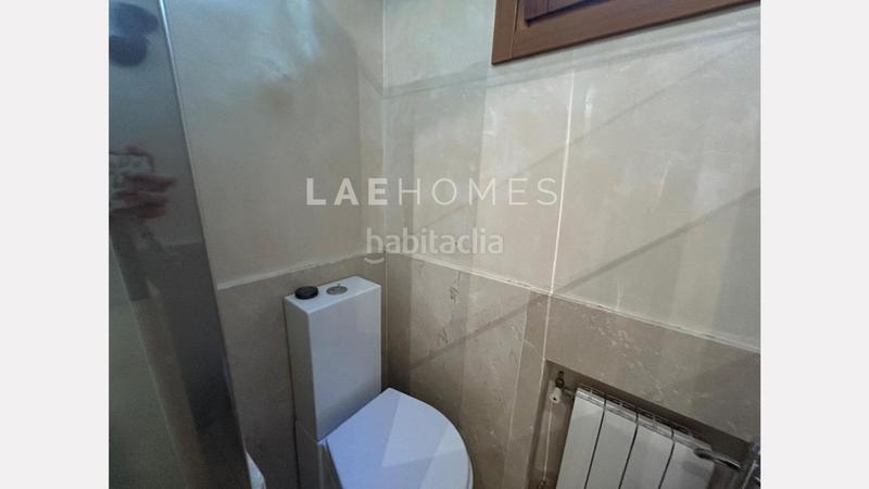 Foto 24fe2ad3-6fc2-4e0b-9bc0-e38453fbfc91. House with parking pool in Nuevo Bulevar Mairena del Aljarafe