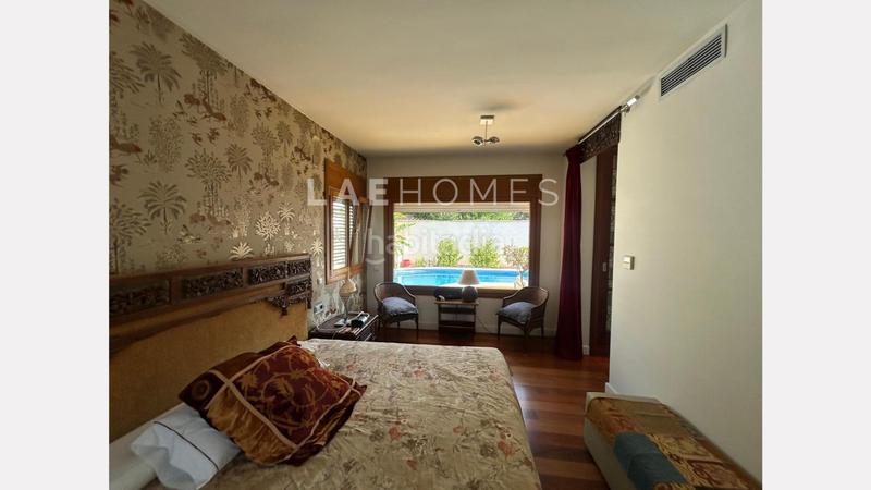 Foto 59729f68-55bc-4868-94c4-ad33179fcbd2. House with parking pool in Nuevo Bulevar Mairena del Aljarafe