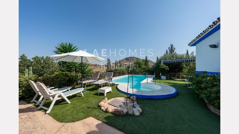 Foto a1ca8645-eede-421b-bbc3-608a5b41c50c. Mas avec parking dans Coín