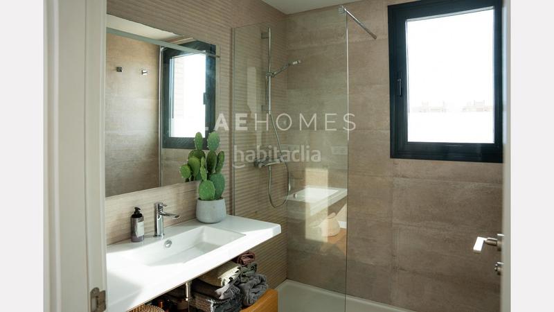 Foto e3e8788a-c361-4bf9-b25e-b733977b3107. Àtic amb aparcament piscina a Albufereta Alicante