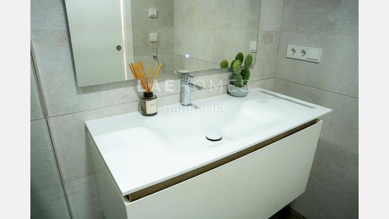 Foto 39f72c2d-e885-4e4f-9cbd-9d74489f44b6. Ático  con 4 terrazas y zonas comunes en Albufereta Alicante
