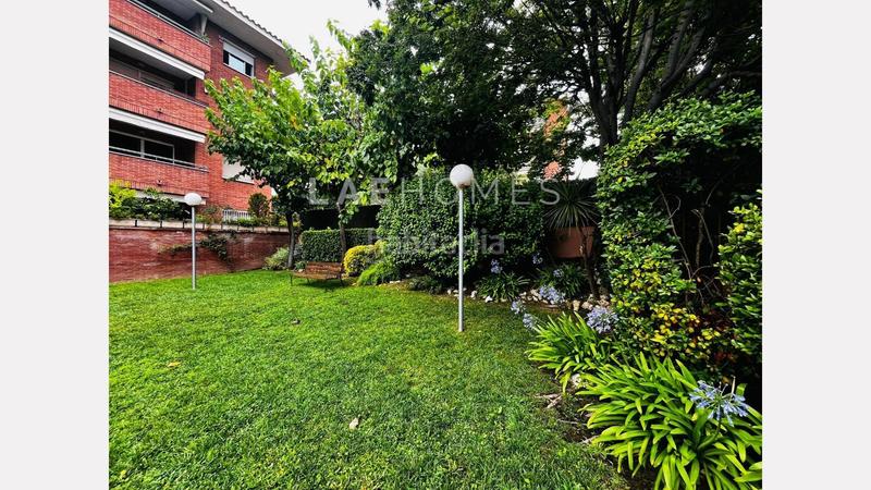 Foto 22c93790-ff8a-4ca4-809e-4bd4308d059d. Affitto appartamento con riscaldamento parcheggio piscina in Sant Cugat del Vallès